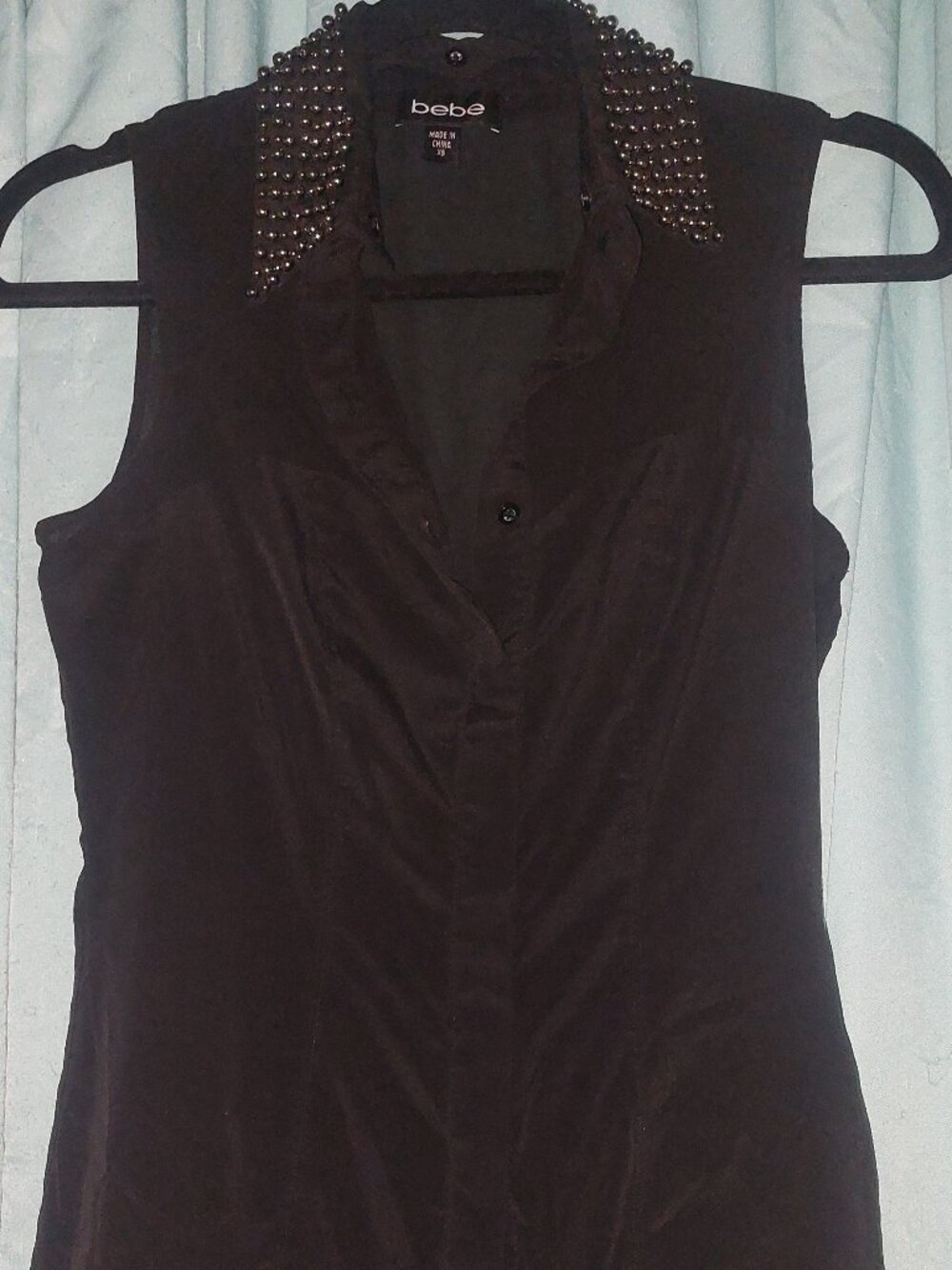 Bebe Sleeveless Silk Button-Down Shirt with Studded Collar XS